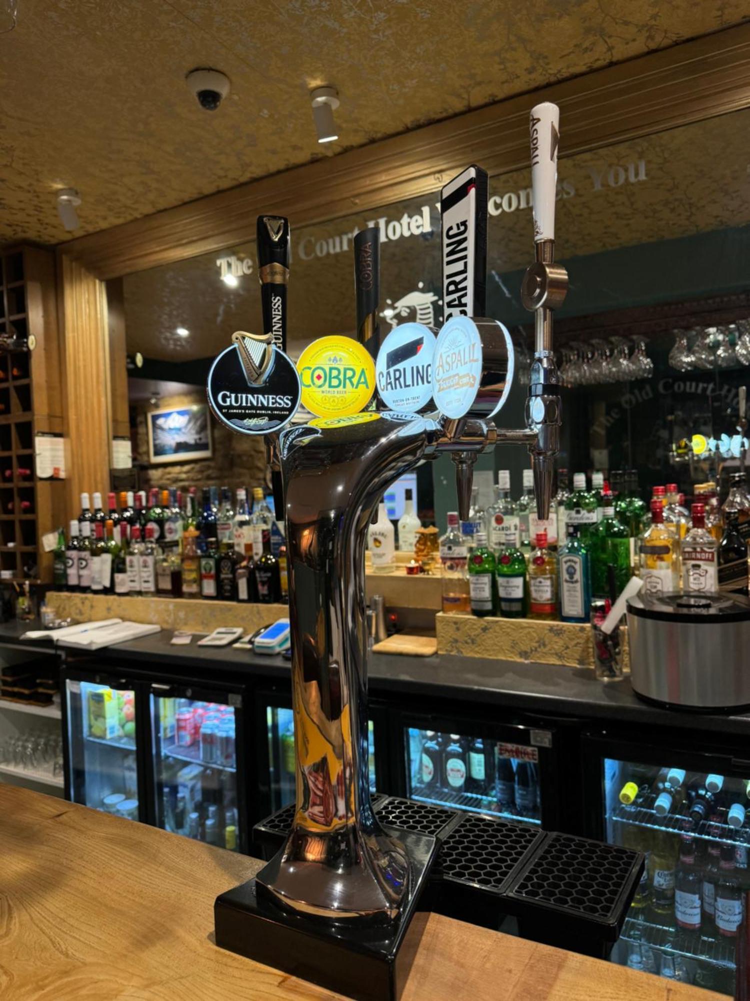 The Old Court Hotel Witney Exteriér fotografie